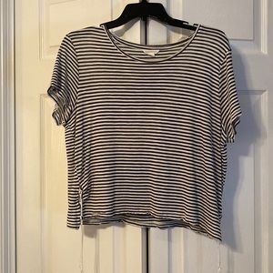 Cropped Stripe Tee with side Strings